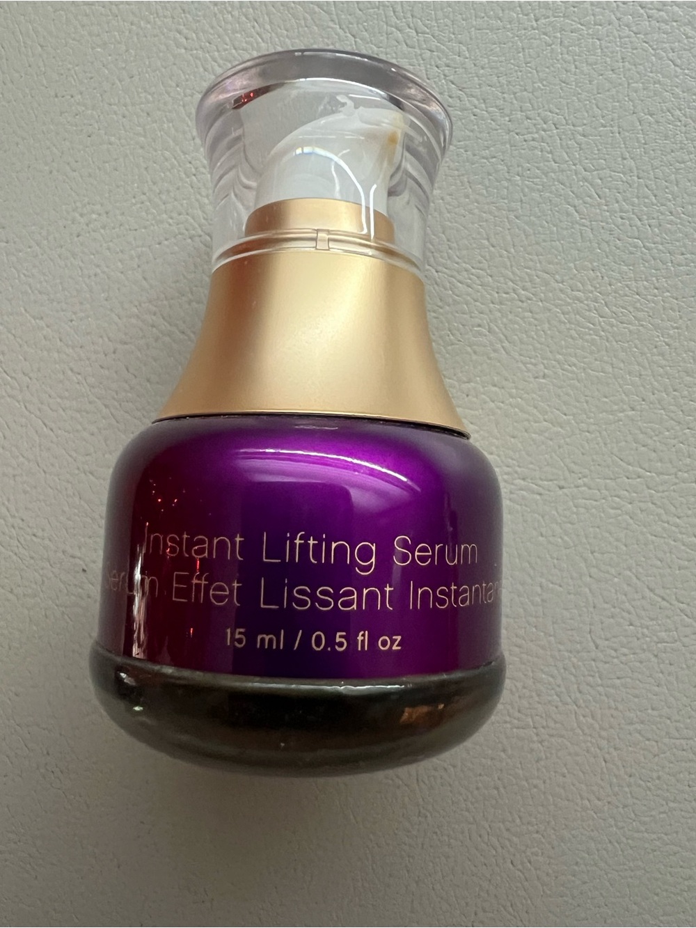Younique Instant Lifting Serum - NWOT
